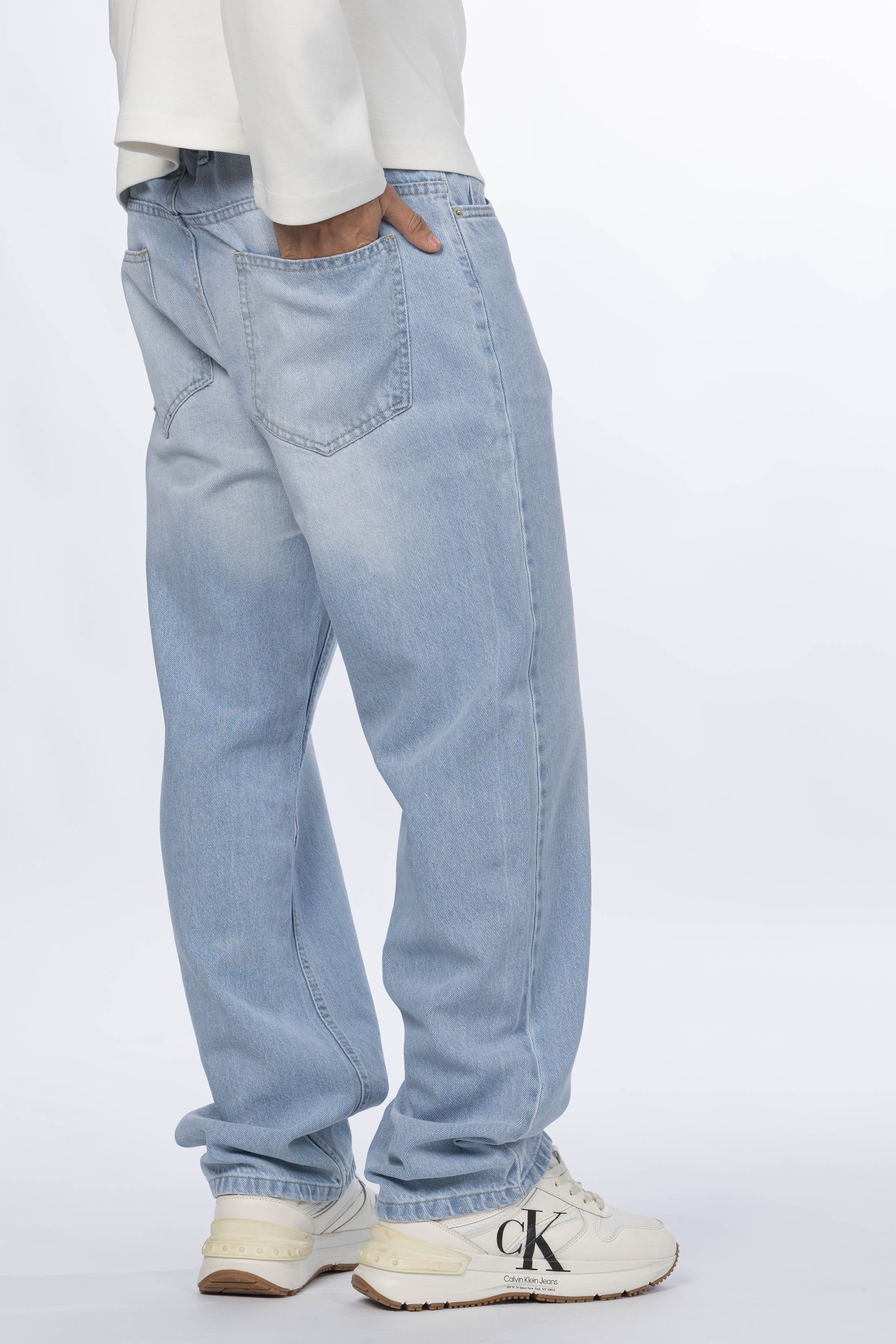 Wide Leg Jeans – Washed Ice Blue